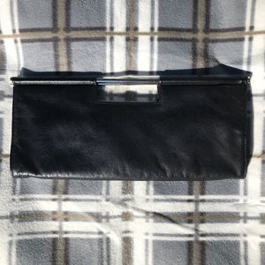 Beautiful Banana Republic Genuine Leather Clutch